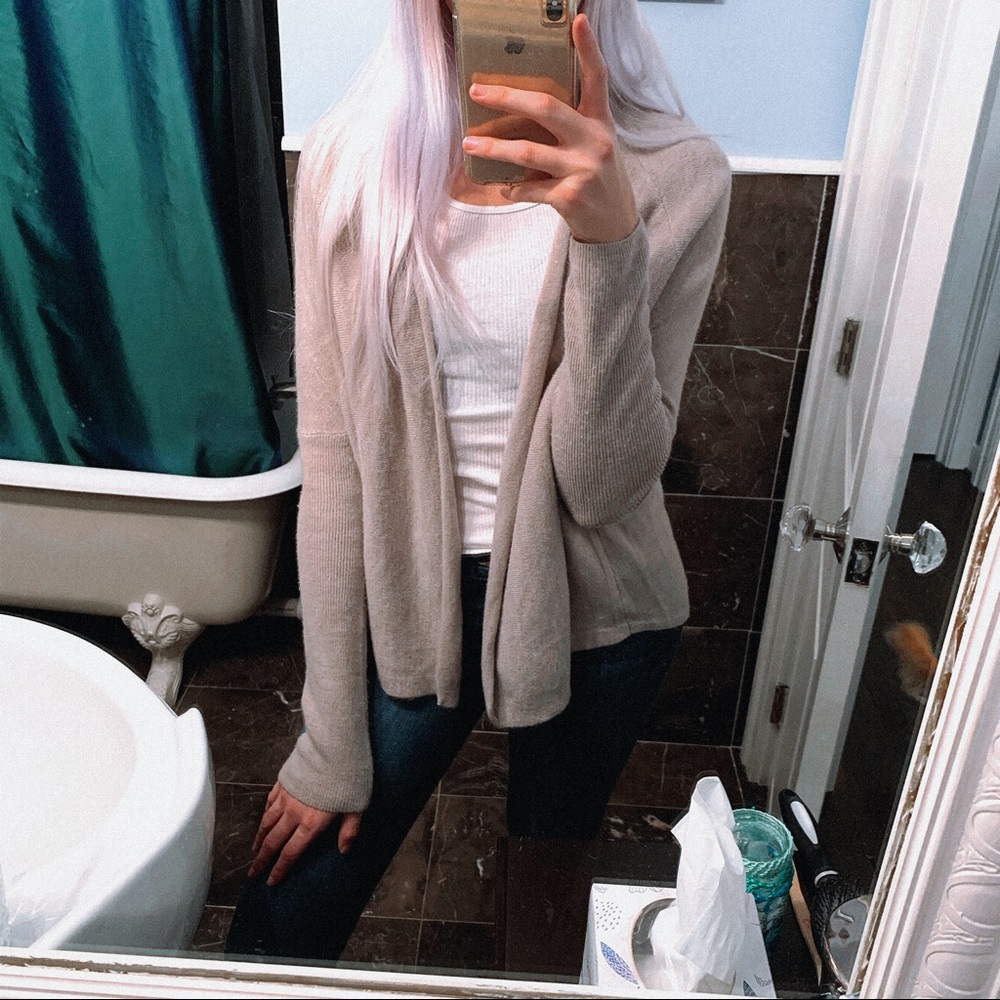 LOFT | Tan Batwing Cardigan